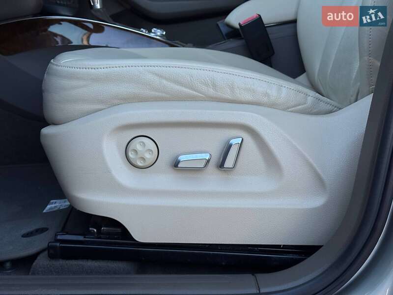 Внедорожник / Кроссовер Audi Q5 2015 в Ровно