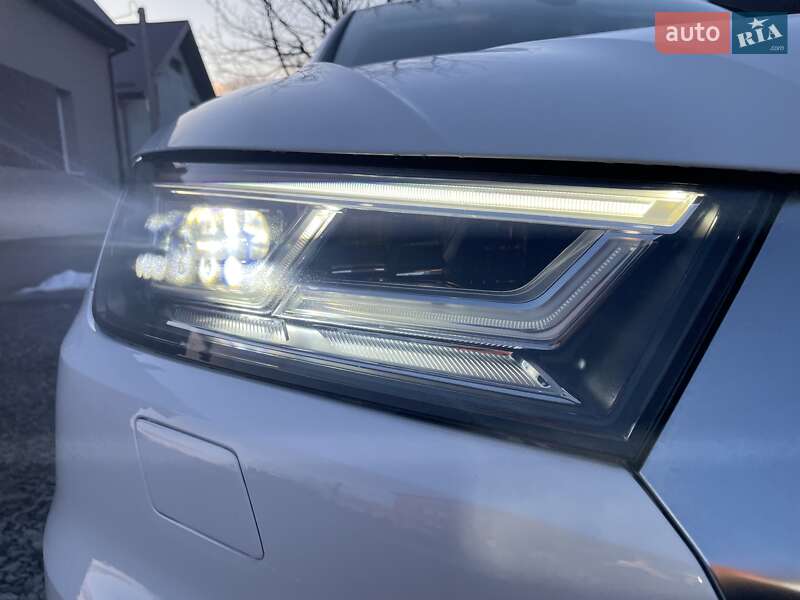 Позашляховик / Кросовер Audi Q5 2017 в Львові фото 39 Позашляховик / Кросовер Audi Q5 2017 в Львові