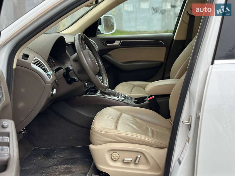 Позашляховик / Кросовер Audi Q5 2014 в Запоріжжі