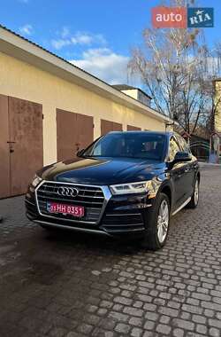 Позашляховик / Кросовер Audi Q5 2019 в Березному