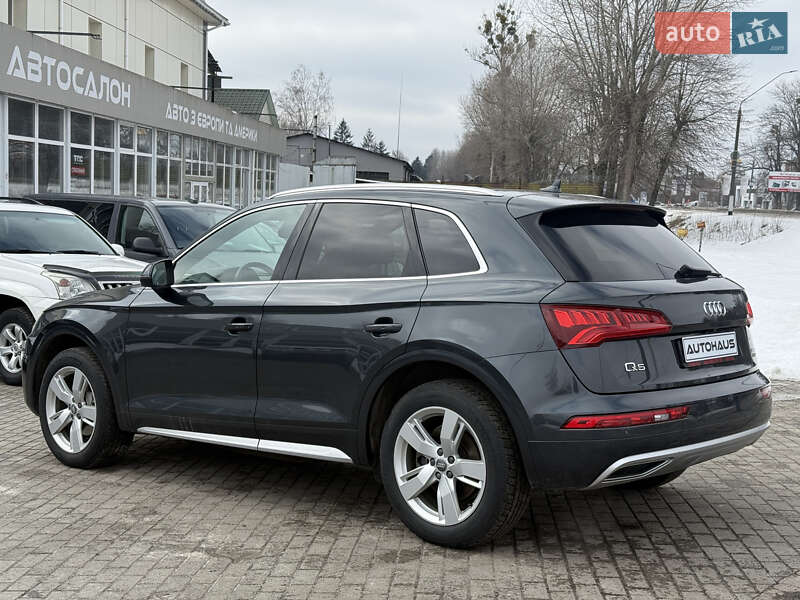 Позашляховик / Кросовер Audi Q5 2017 в Житомирі фото 8 Позашляховик / Кросовер Audi Q5 2017 в Житомирі