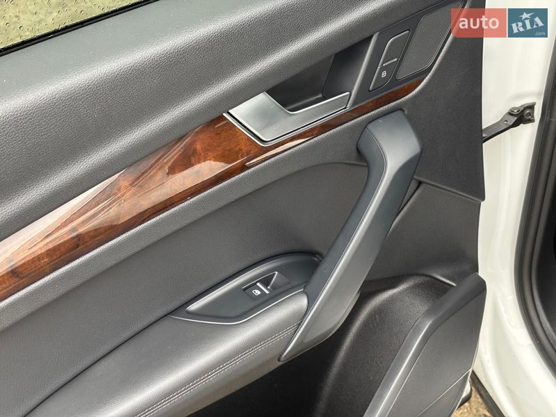 Внедорожник / Кроссовер Audi Q5 2019 в Львове