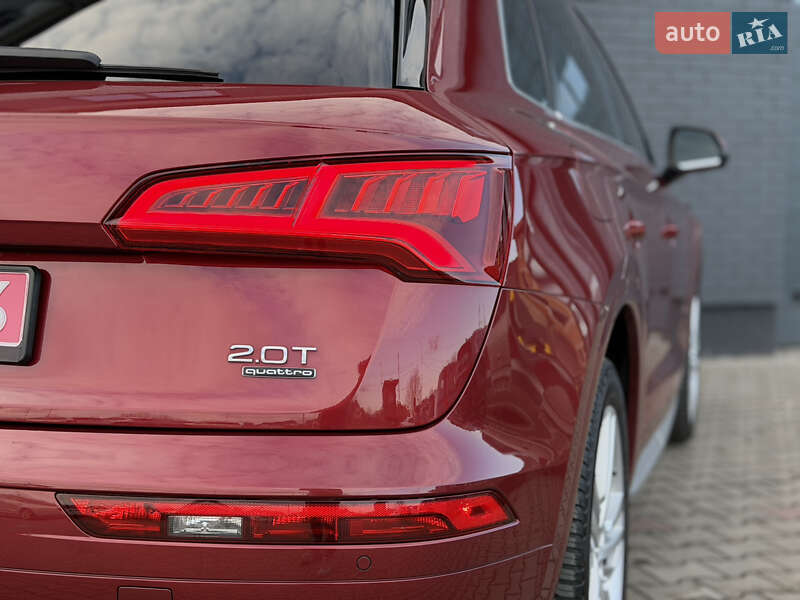 Позашляховик / Кросовер Audi Q5 2018 в Луцьку фото 15 Позашляховик / Кросовер Audi Q5 2018 в Луцьку