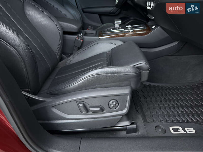 Позашляховик / Кросовер Audi Q5 2018 в Луцьку фото 18 Позашляховик / Кросовер Audi Q5 2018 в Луцьку