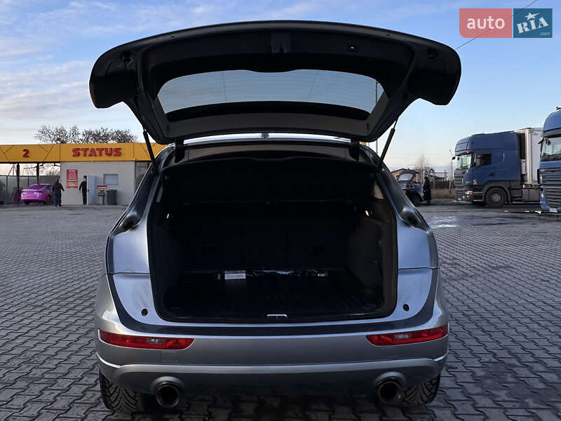 Позашляховик / Кросовер Audi Q5 2011 в Луцьку