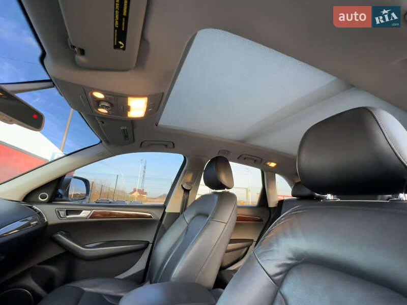 Позашляховик / Кросовер Audi Q5 2011 в Луцьку