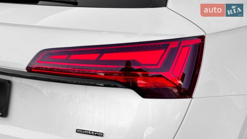 Позашляховик / Кросовер Audi Q5 2022 в Рівному