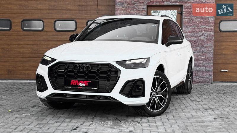 Позашляховик / Кросовер Audi Q5 2022 в Рівному