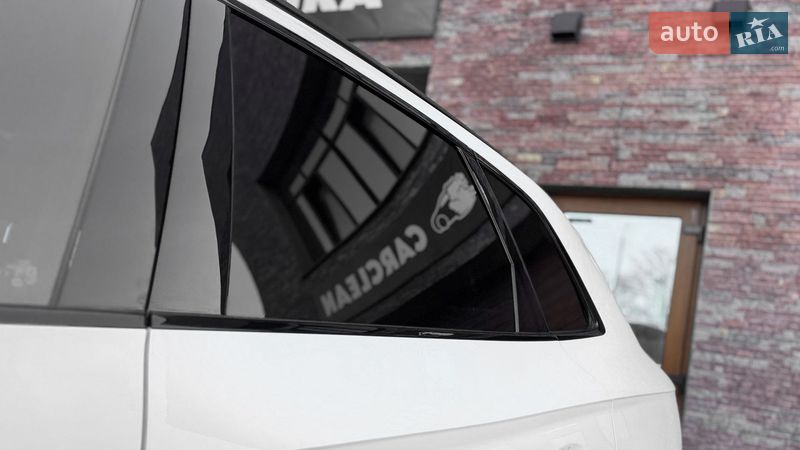 Позашляховик / Кросовер Audi Q5 2022 в Рівному