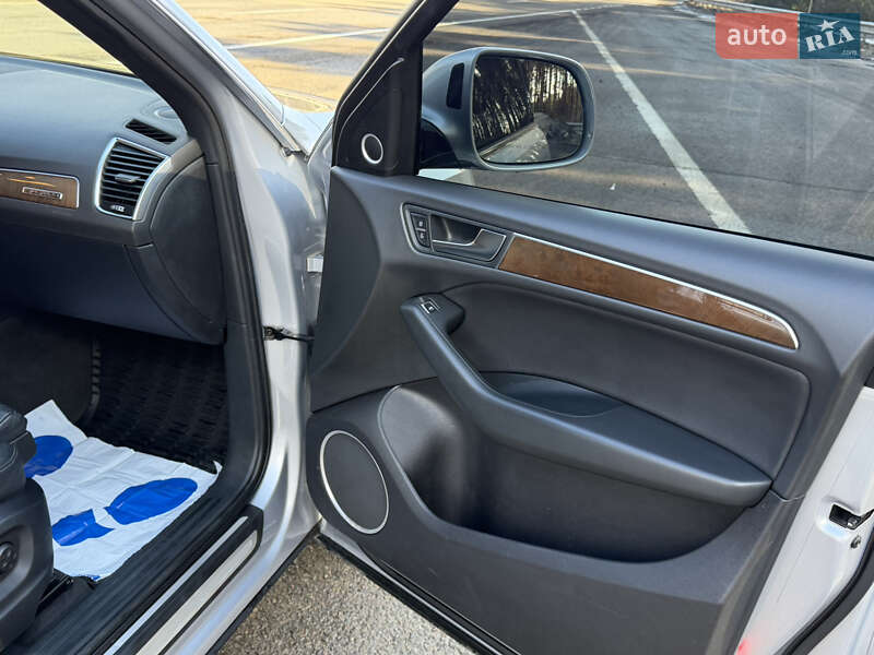 Позашляховик / Кросовер Audi Q5 2016 в Ковелі