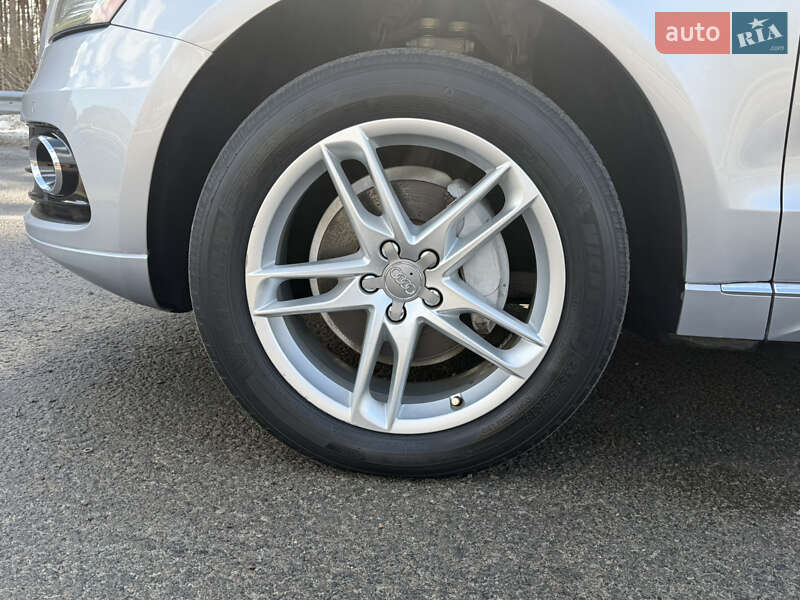 Позашляховик / Кросовер Audi Q5 2016 в Ковелі