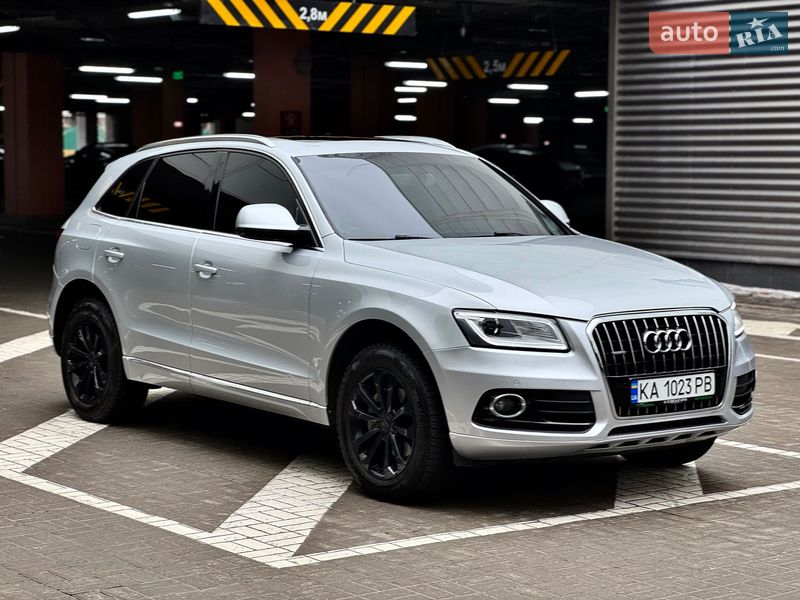 Позашляховик / Кросовер Audi Q5 2012 в Києві