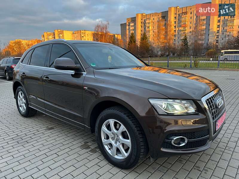 Позашляховик / Кросовер Audi Q5 2012 в Дрогобичі