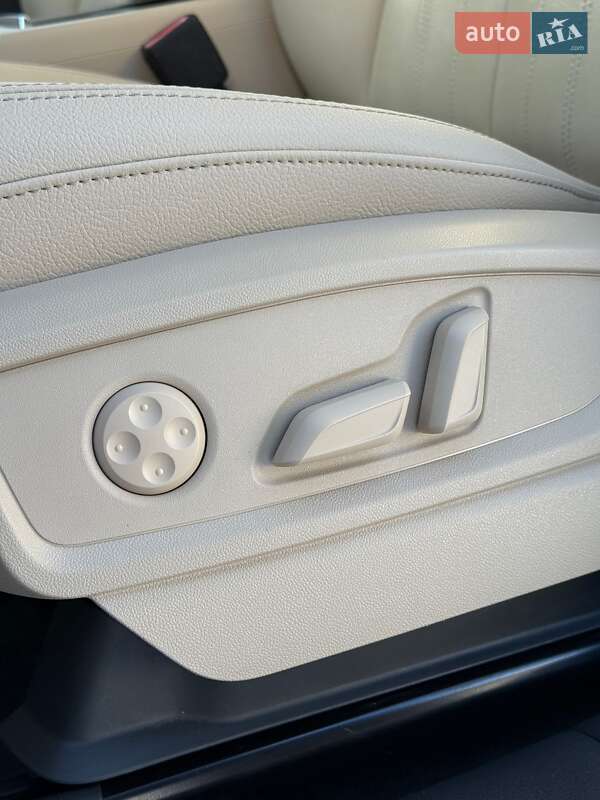 Внедорожник / Кроссовер Audi Q5 2018 в Сумах