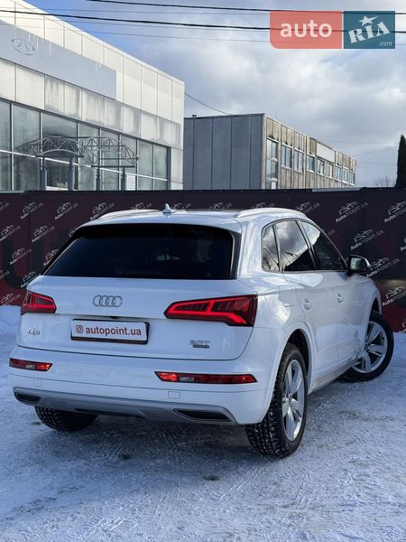 Внедорожник / Кроссовер Audi Q5 2018 в Сумах