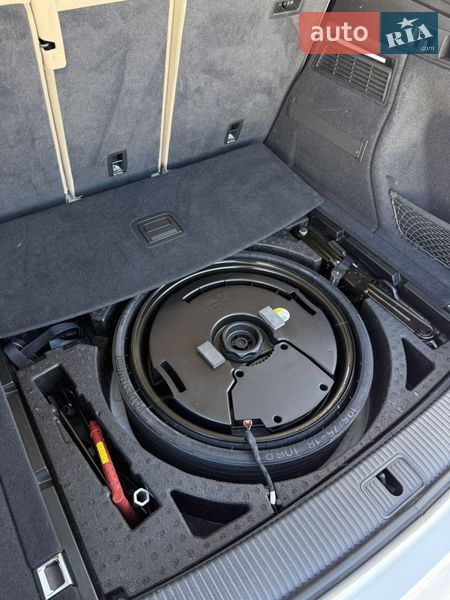 Внедорожник / Кроссовер Audi Q5 2018 в Сумах