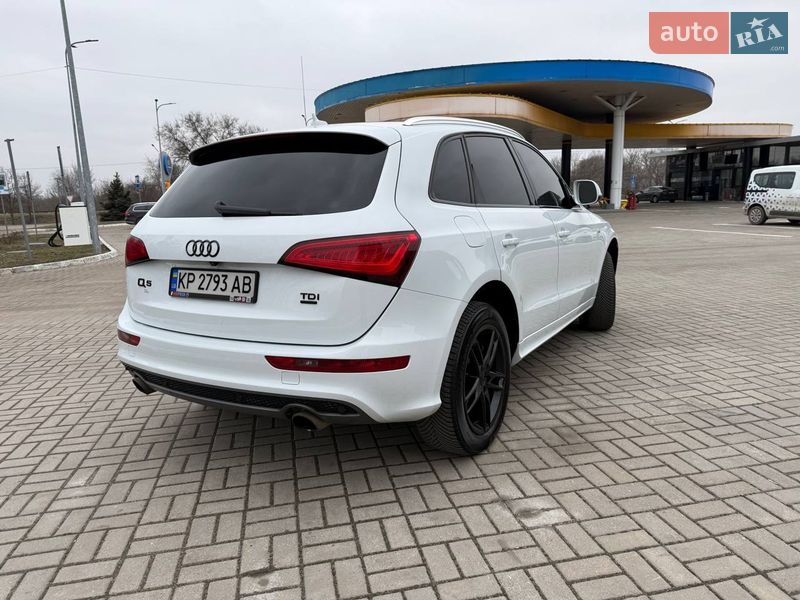 Позашляховик / Кросовер Audi Q5 2013 в Запоріжжі