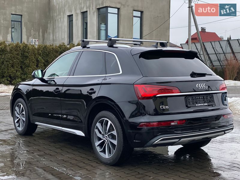 Позашляховик / Кросовер Audi Q5 2020 в Луцьку