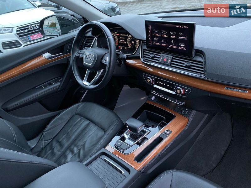 Позашляховик / Кросовер Audi Q5 2020 в Луцьку