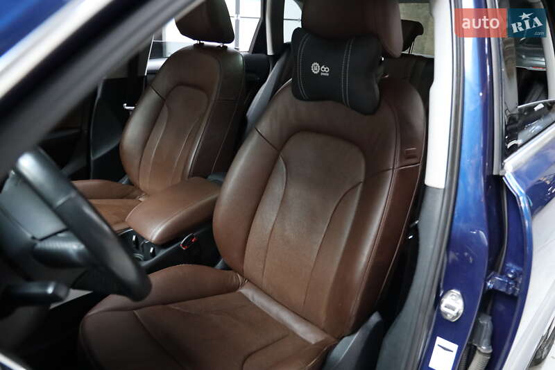 Позашляховик / Кросовер Audi Q5 2016 в Луцьку