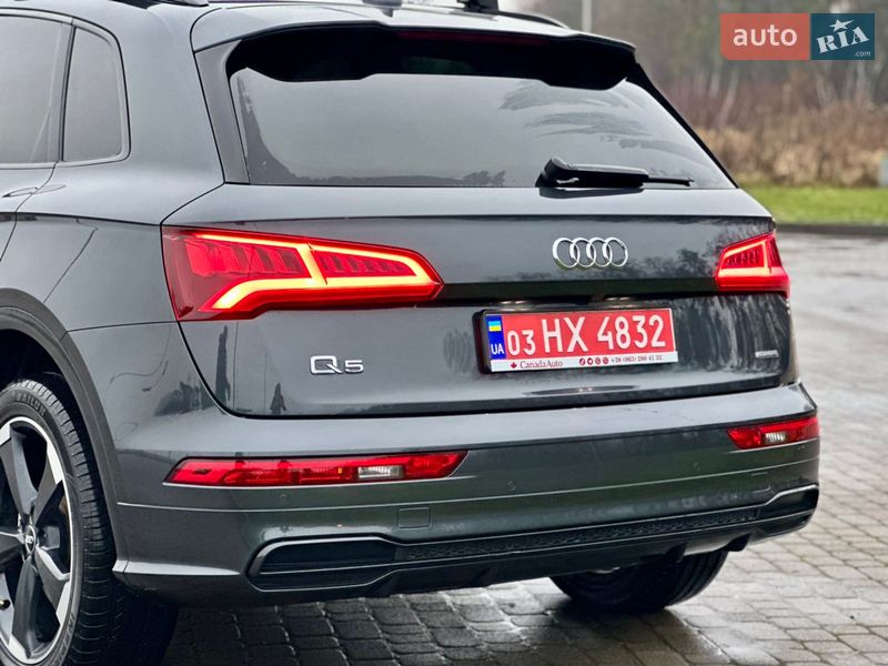Внедорожник / Кроссовер Audi Q5 2019 в Ровно