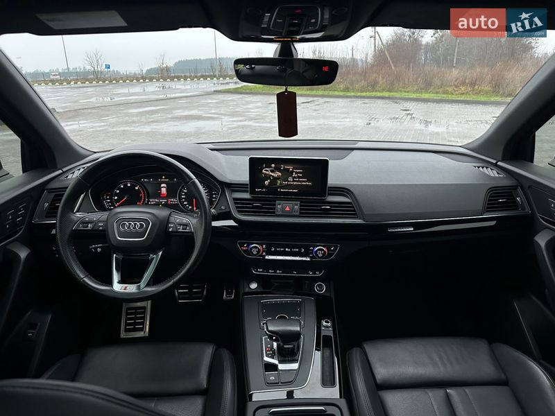 Внедорожник / Кроссовер Audi Q5 2019 в Ровно