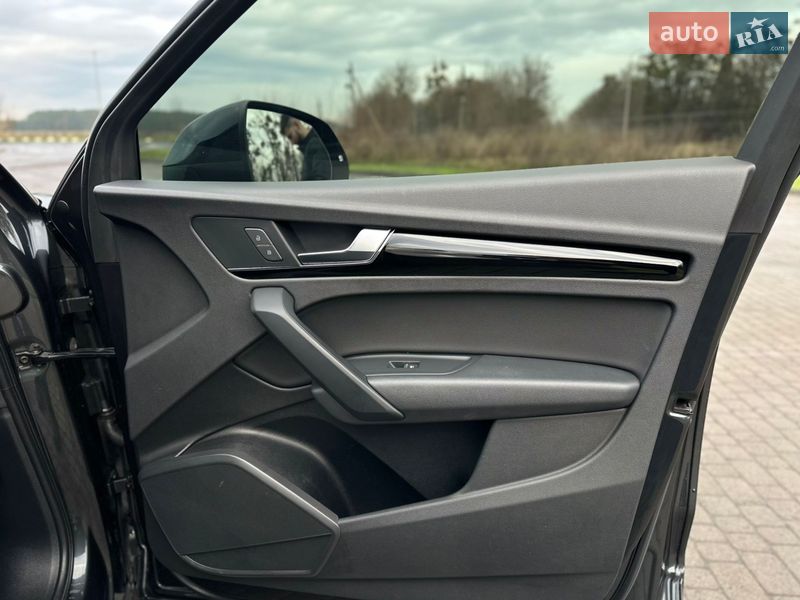 Внедорожник / Кроссовер Audi Q5 2019 в Ровно