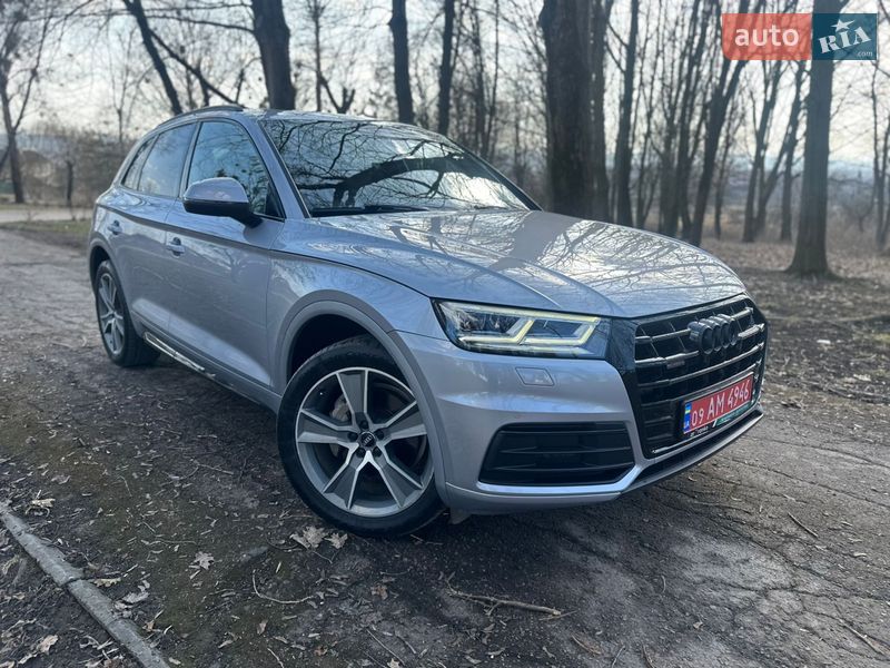 Внедорожник / Кроссовер Audi Q5 2019 в Калуше
