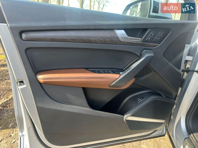 Внедорожник / Кроссовер Audi Q5 2019 в Калуше