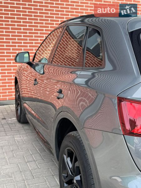 Внедорожник / Кроссовер Audi Q5 2018 в Львове