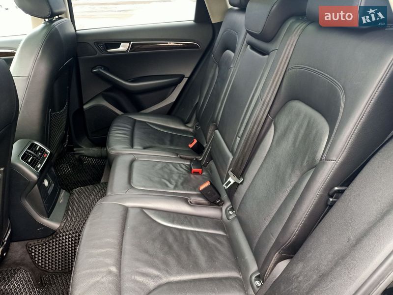 Позашляховик / Кросовер Audi Q5 2011 в Кременчуці