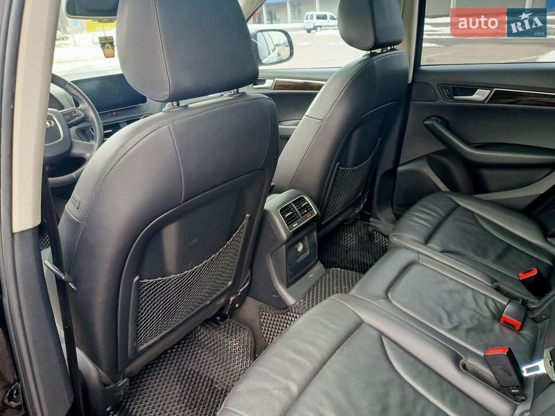 Позашляховик / Кросовер Audi Q5 2011 в Кременчуці