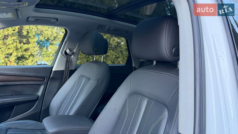 Внедорожник / Кроссовер Audi Q5 2021 в Тернополе