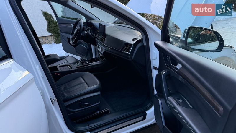 Внедорожник / Кроссовер Audi Q5 2021 в Тернополе