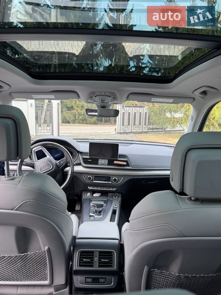 Позашляховик / Кросовер Audi Q5 2018 в Львові