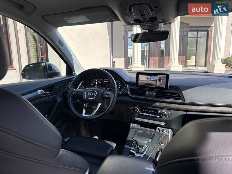 Внедорожник / Кроссовер Audi Q5 2018 в Стрые