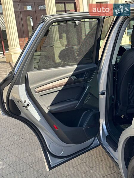 Внедорожник / Кроссовер Audi Q5 2018 в Стрые