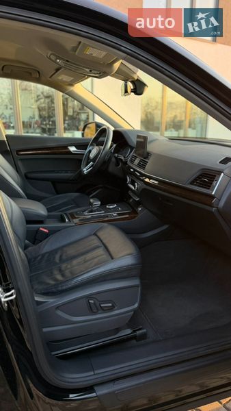 Позашляховик / Кросовер Audi Q5 2019 в Самборі фото 30 Позашляховик / Кросовер Audi Q5 2019 в Самборі