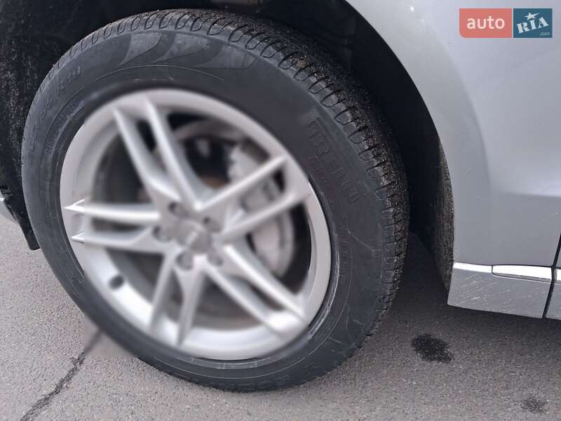 Позашляховик / Кросовер Audi Q5 2015 в Києві
