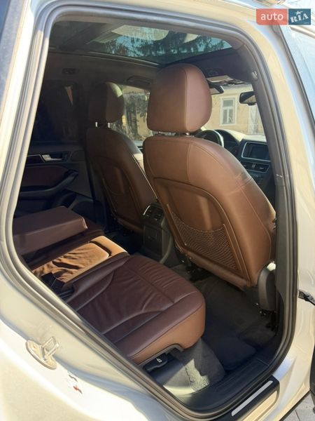 Внедорожник / Кроссовер Audi Q5 2015 в Ужгороде
