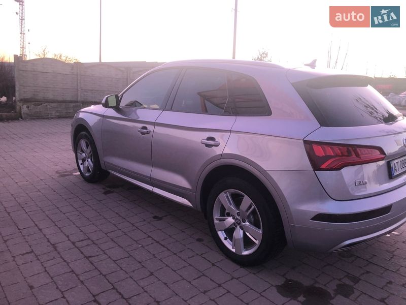 Внедорожник / Кроссовер Audi Q5 2017 в Ивано-Франковске