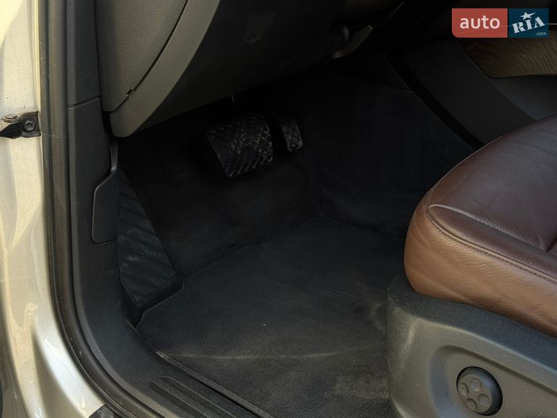 Внедорожник / Кроссовер Audi Q5 2015 в Самборе фото 27 Внедорожник / Кроссовер Audi Q5 2015 в Самборе