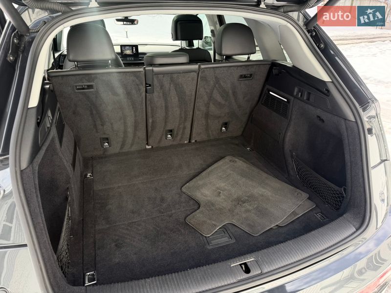 Позашляховик / Кросовер Audi Q5 2018 в Сумах