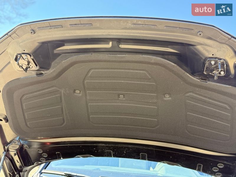 Позашляховик / Кросовер Audi Q5 2023 в Бориславі