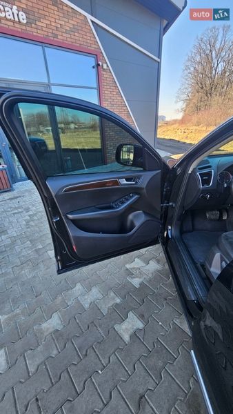 Внедорожник / Кроссовер Audi Q5 2011 в Самборе