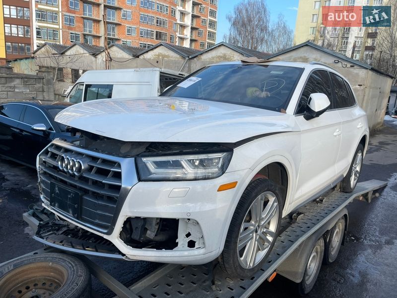 Позашляховик / Кросовер Audi Q5 2018 в Рівному