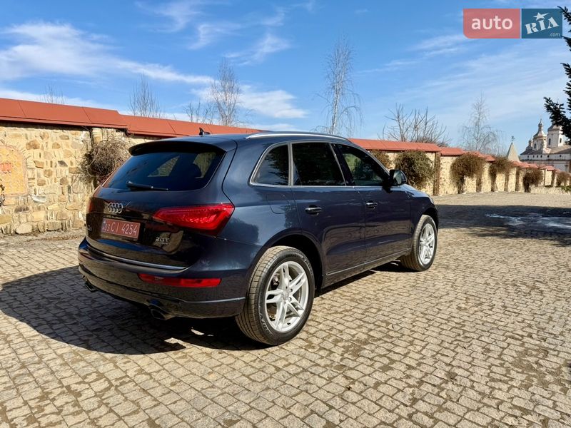 Внедорожник / Кроссовер Audi Q5 2016 в Черновцах
