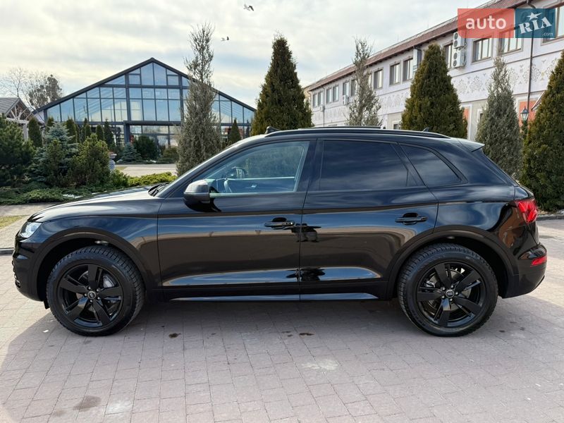 Позашляховик / Кросовер Audi Q5 2017 в Стрию