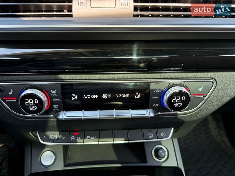 Позашляховик / Кросовер Audi Q5 2017 в Стрию