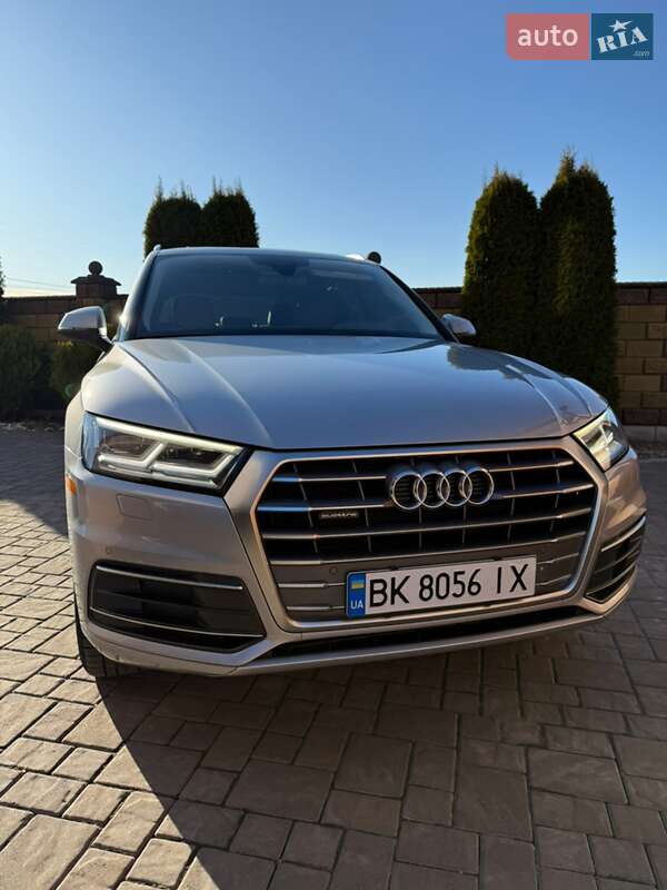 Внедорожник / Кроссовер Audi Q5 2017 в Ровно фото 5 Внедорожник / Кроссовер Audi Q5 2017 в Ровно